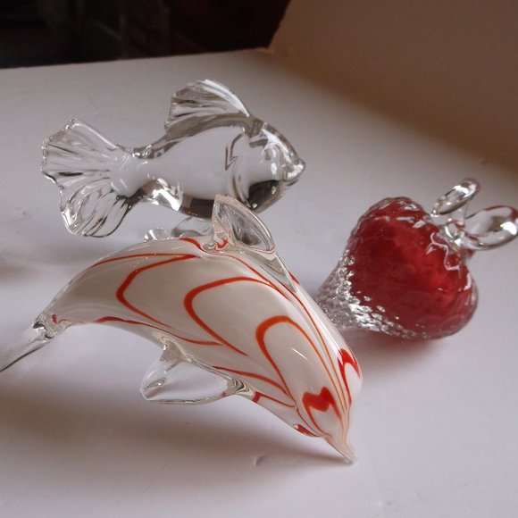 vintage lot of 3 tiny chipped paper weights - Picture 1 of 1